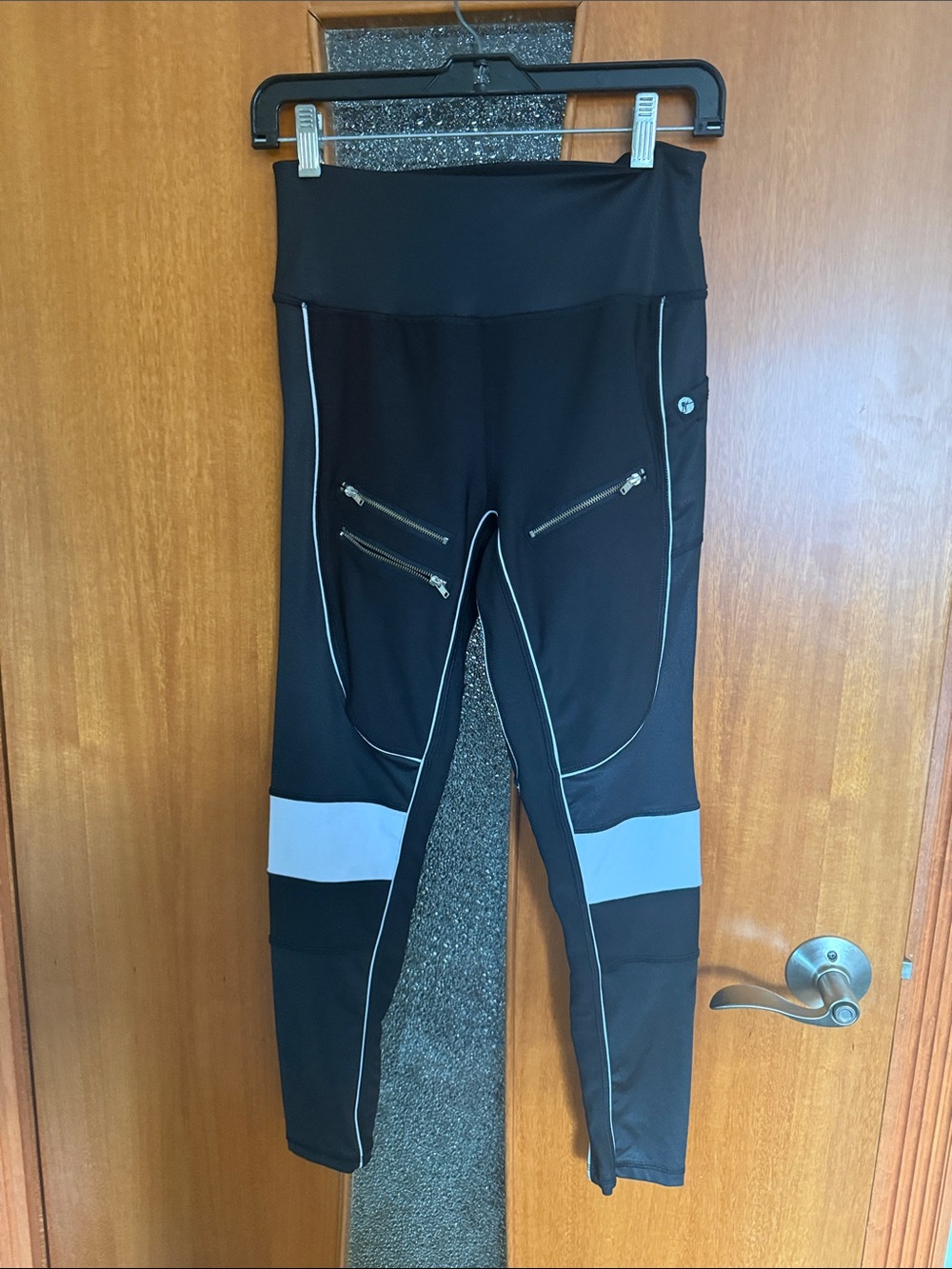 Women Black Activewear Bottoms with Reflective Trim